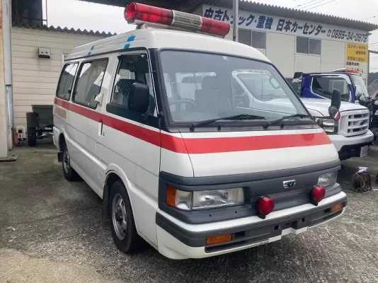 マツダ ボンゴワゴン 救急車 5MT AC 平成2年 旧車