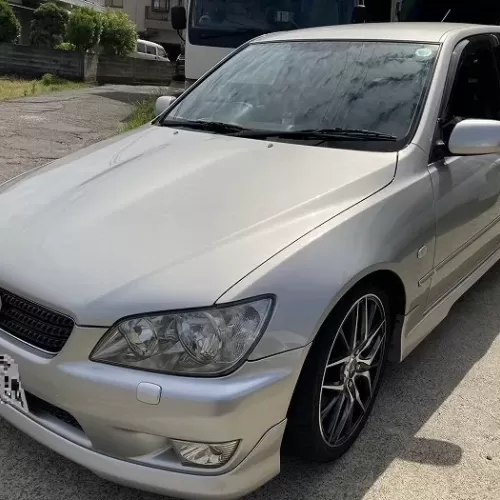 トヨタ アルテッツア ’01y シルバーのサムネイル